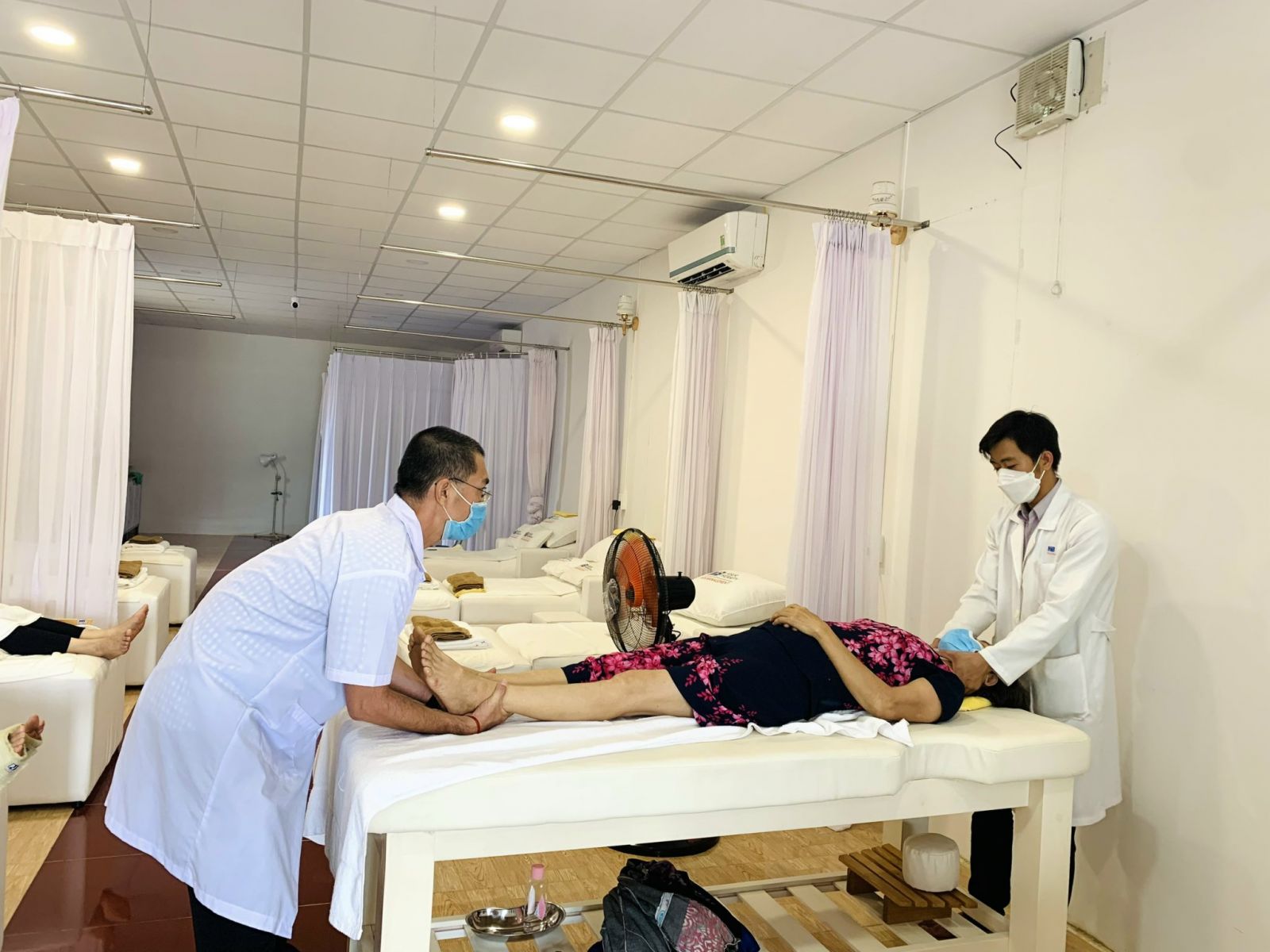 Gai xương - Hoại tử chỏm xương – Trượt, vẹo cột sống
